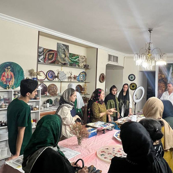 نمایشگاه رزین فرگل